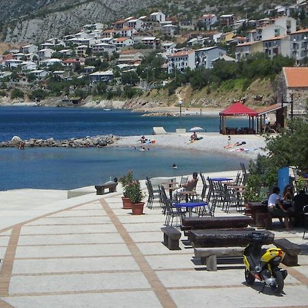 Appartement Mikola à Senj  Extérieur photo
