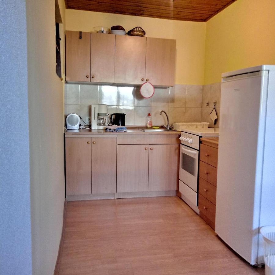 Appartement Mikola à Senj  Extérieur photo